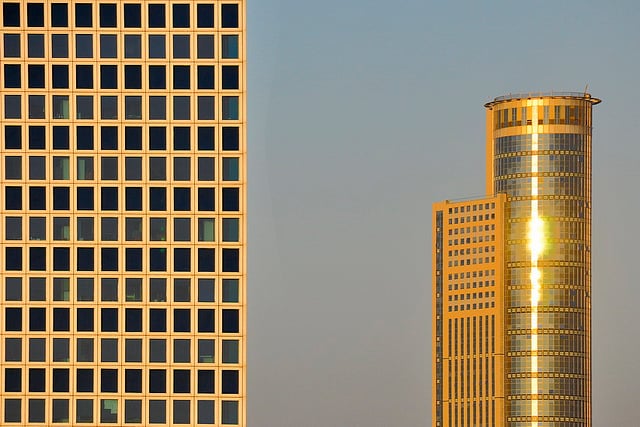Здания Тель-Авива. Фото: j schnapper, Flickr